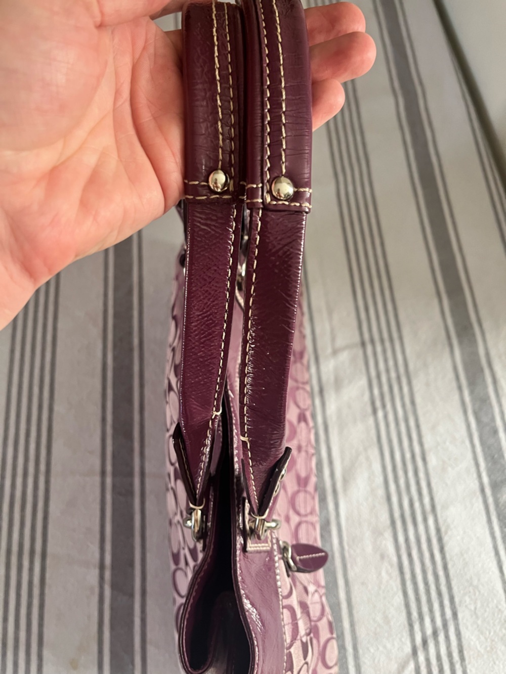 Coach Penelope Signature Shoulder Bag in Purple Plum - Picture 3 of 12